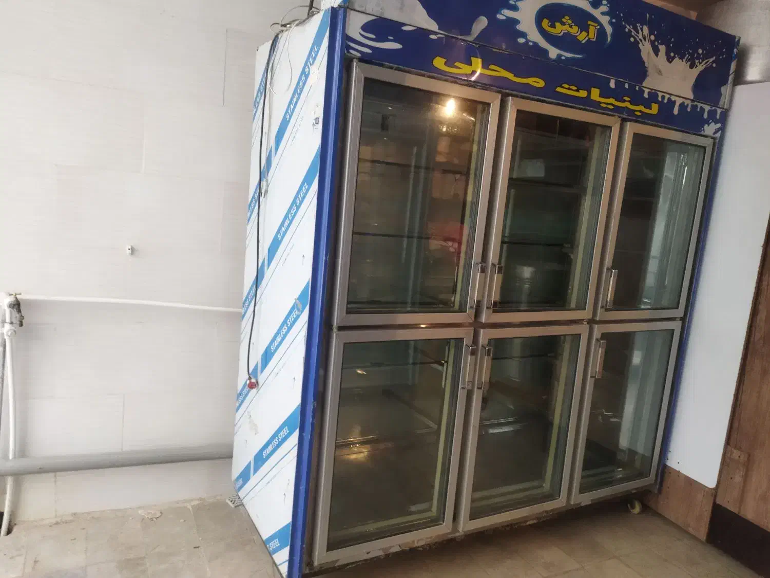 فروش ۳عدد یخچال استیل و رنگی و شیر سردکن|کافیشاپ و رستوران|کبودرآهنگ, |دیوار