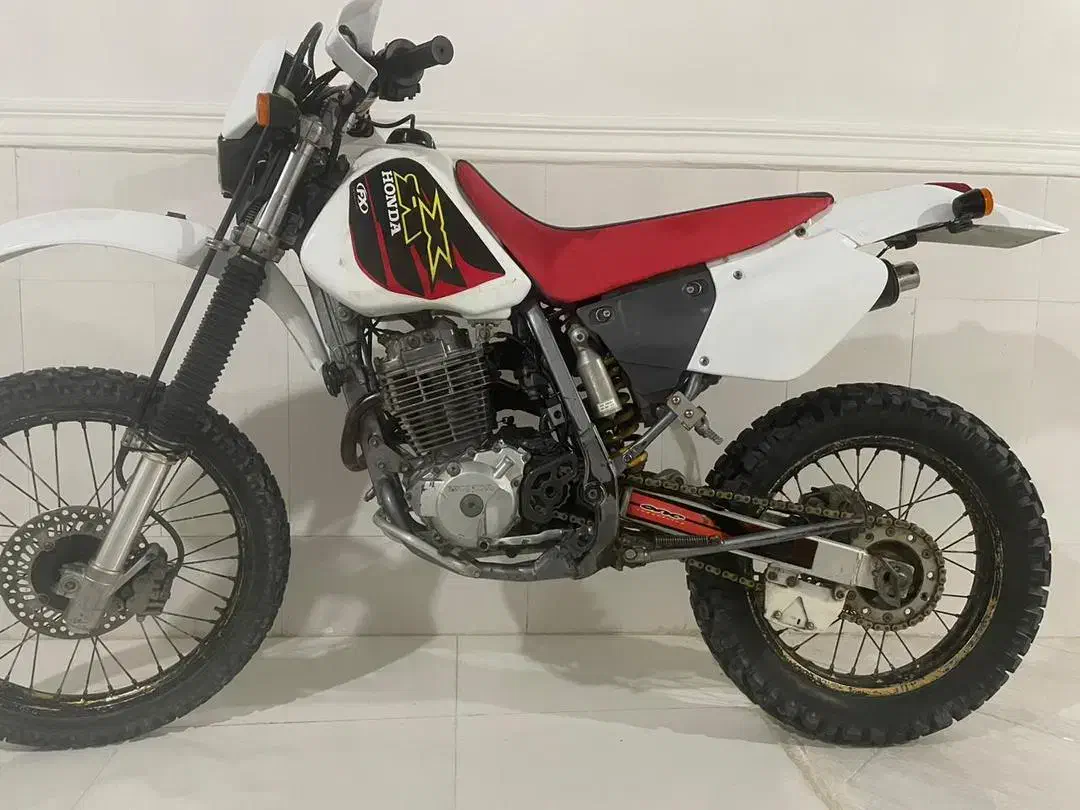 هندا xr400  مدل ۲۰۰۴  شتا|موتورسیکلت|جاسک, |دیوار