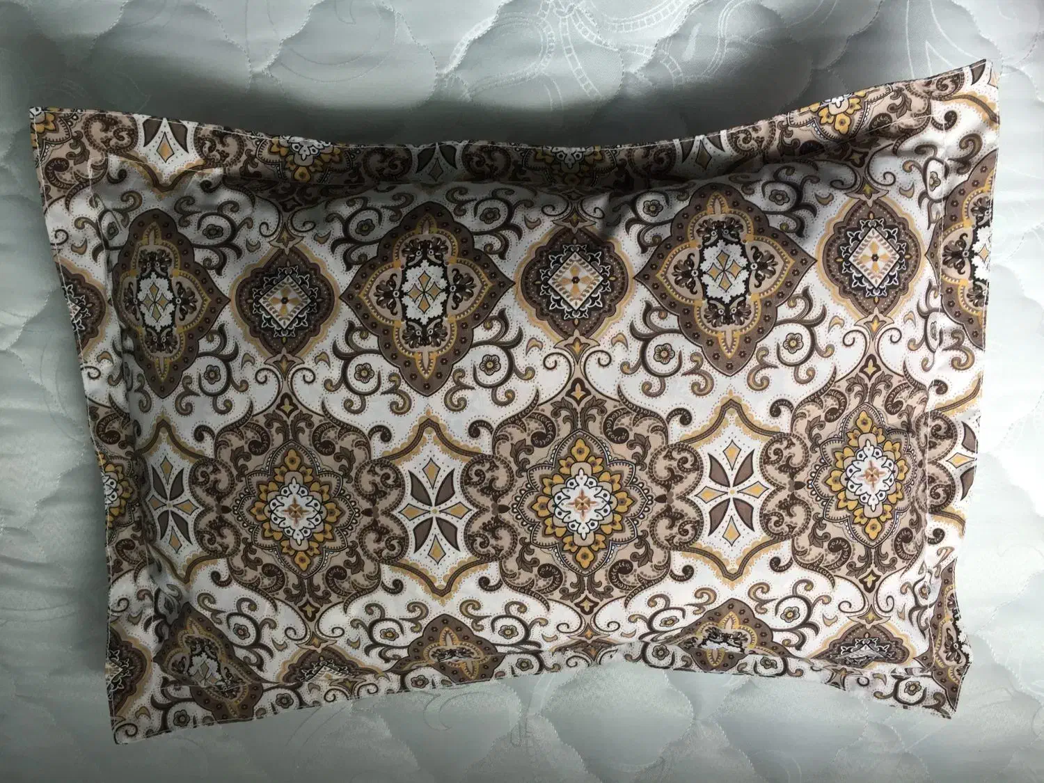 بالشت الیافی|رختخواب، بالش، پتو|عنبرآباد, |دیوار