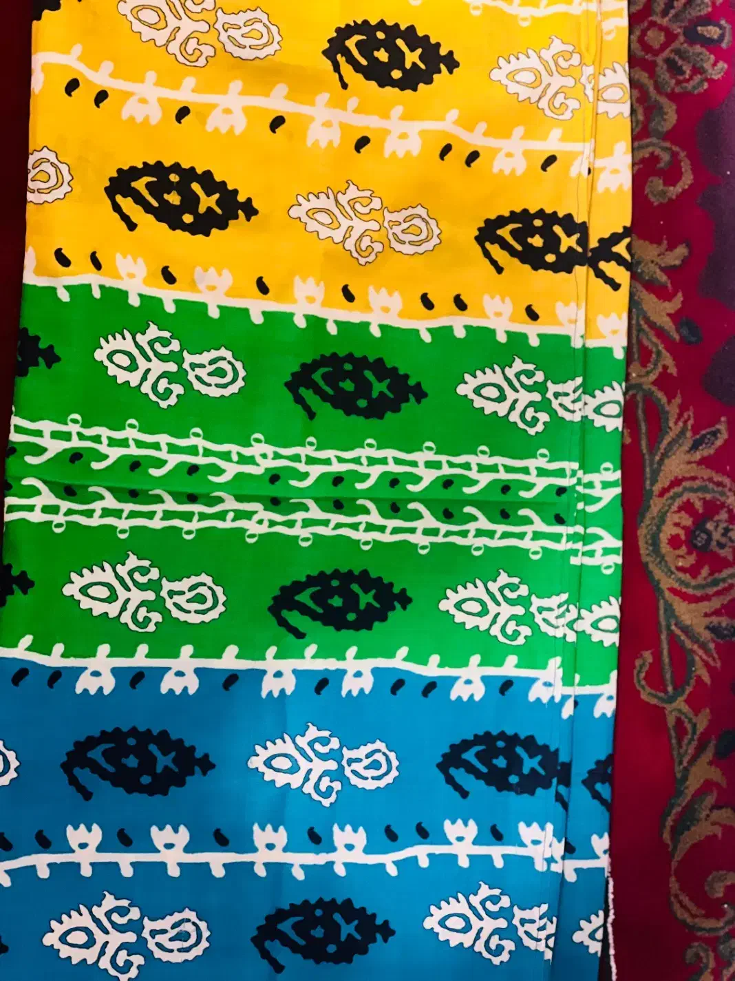 پشتند اصل ۵متر|لباس|نقده, |دیوار