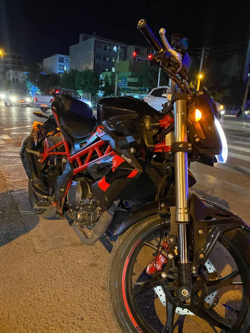 موتور بنلی ۲۵۰|موتورسیکلت|کرمانشاه, |دیوار