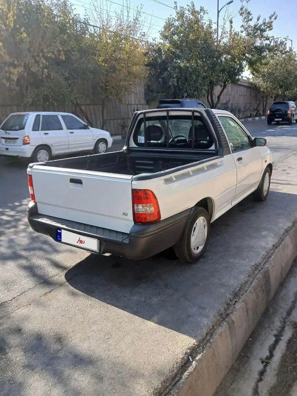 پراید وانت مدل 12/402|خودرو سواری و وانت|شیراز, کوشک میدان|دیوار