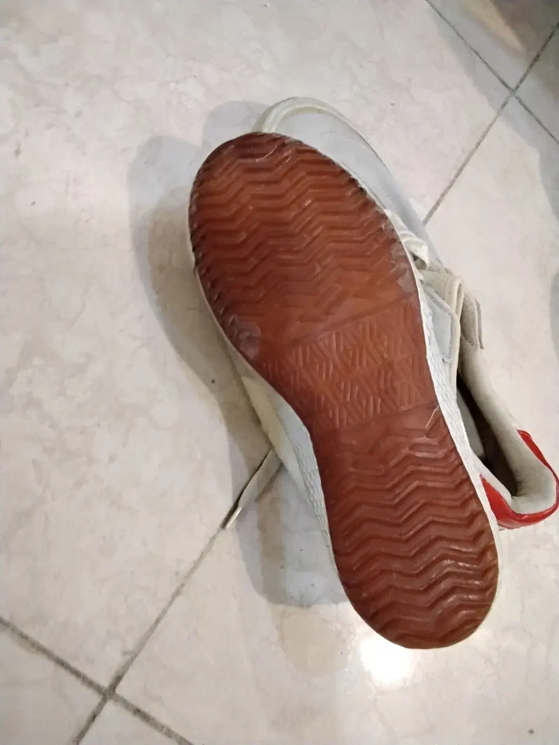 کفش فوتسال (سالنی) ونیم بوت دخترانه|تجهیزات ورزشی|شیراز, آبیاری|دیوار