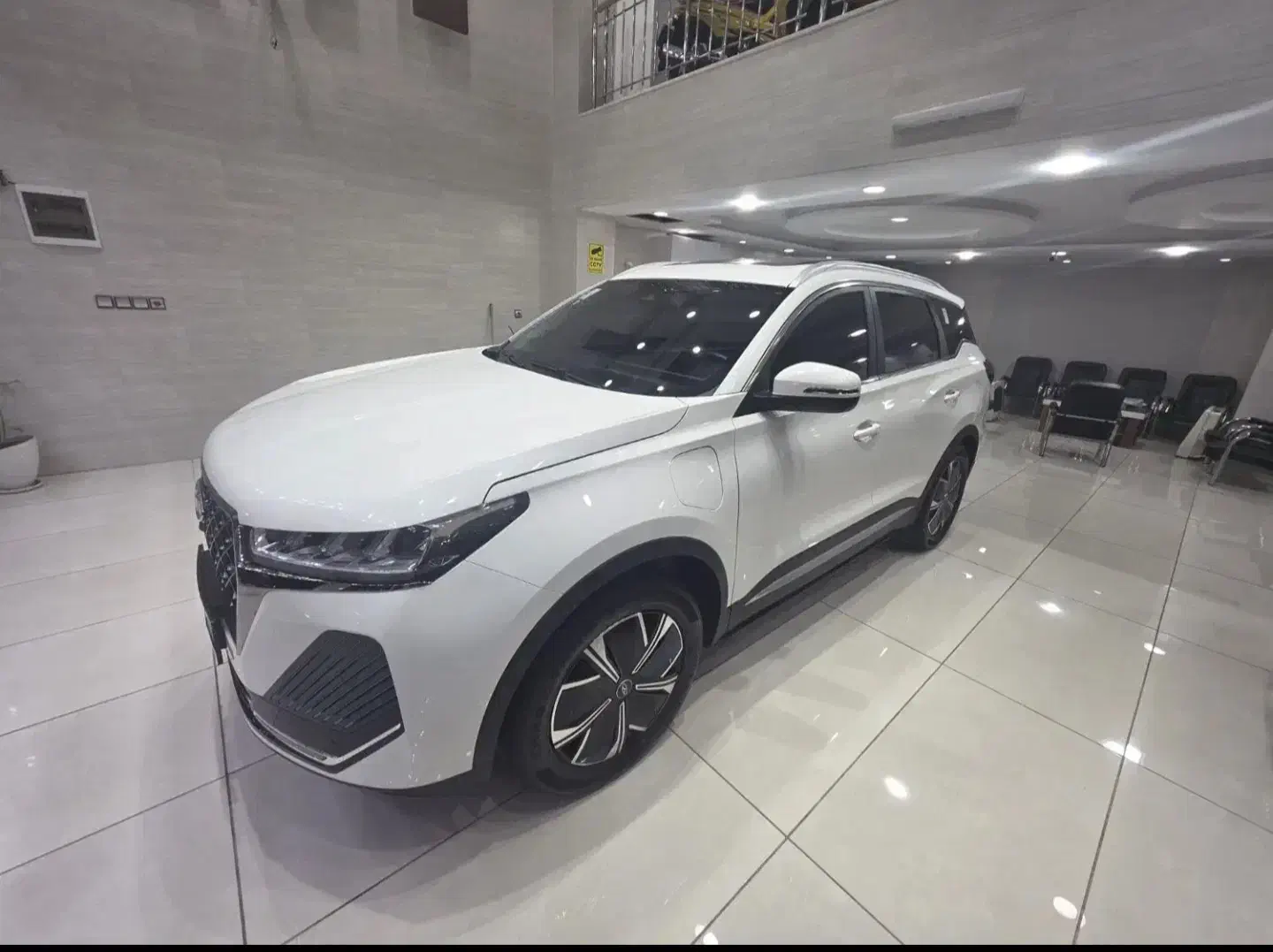 تیگو ۷ پلاگین هیبرید نقد یا معاوضه فقط با خودرو|خودرو سواری و وانت|تهران, شهران جنوبی|دیوار