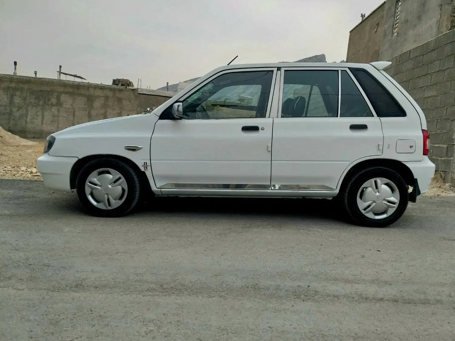 پراید ۱۱۱ مدل98 عروسک بدونه رنگ و ضربه|خودرو سواری و وانت|کازرون, |دیوار