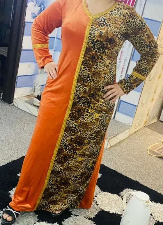 مخمل آینه ای|لباس|کارون, |دیوار