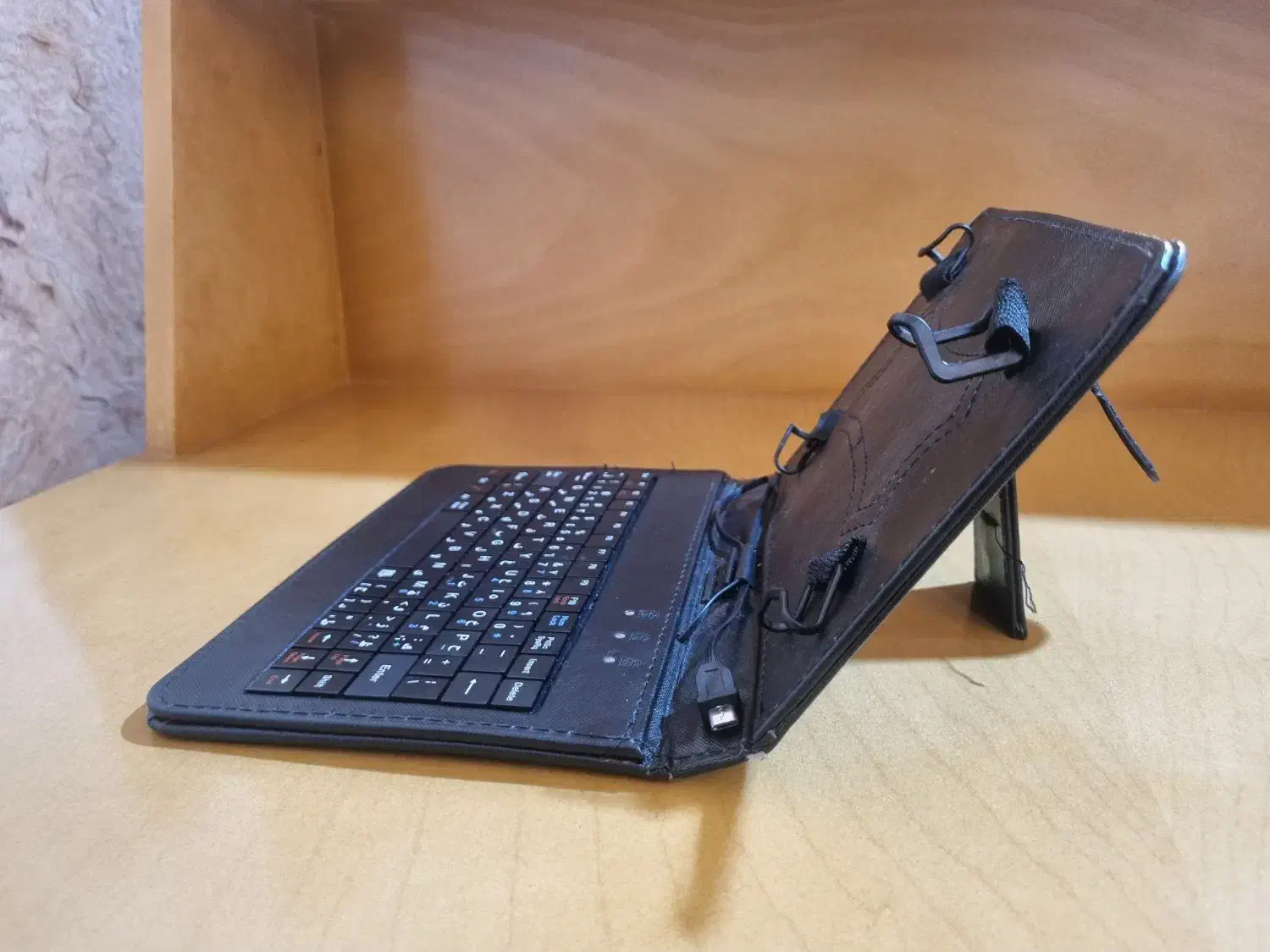 کیف کیبورد دار مناسب تبلت ۷ و ۸ اینچ|لوازم جانبی موبایل و تبلت|قم, دروازه قلعه|دیوار