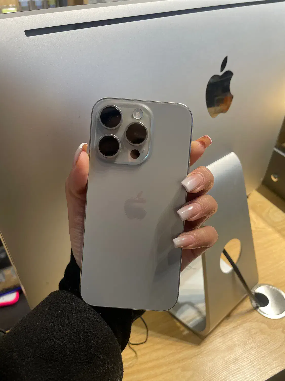 ایفون 16 پرو کارکرده|موبایل|تهران, گیشا|دیوار