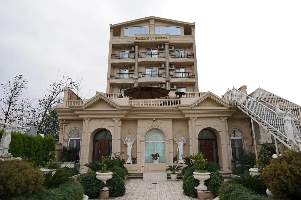 استخدام نیروی کار|استخدام خدمات فروشگاه و رستوران|رودسر, |دیوار