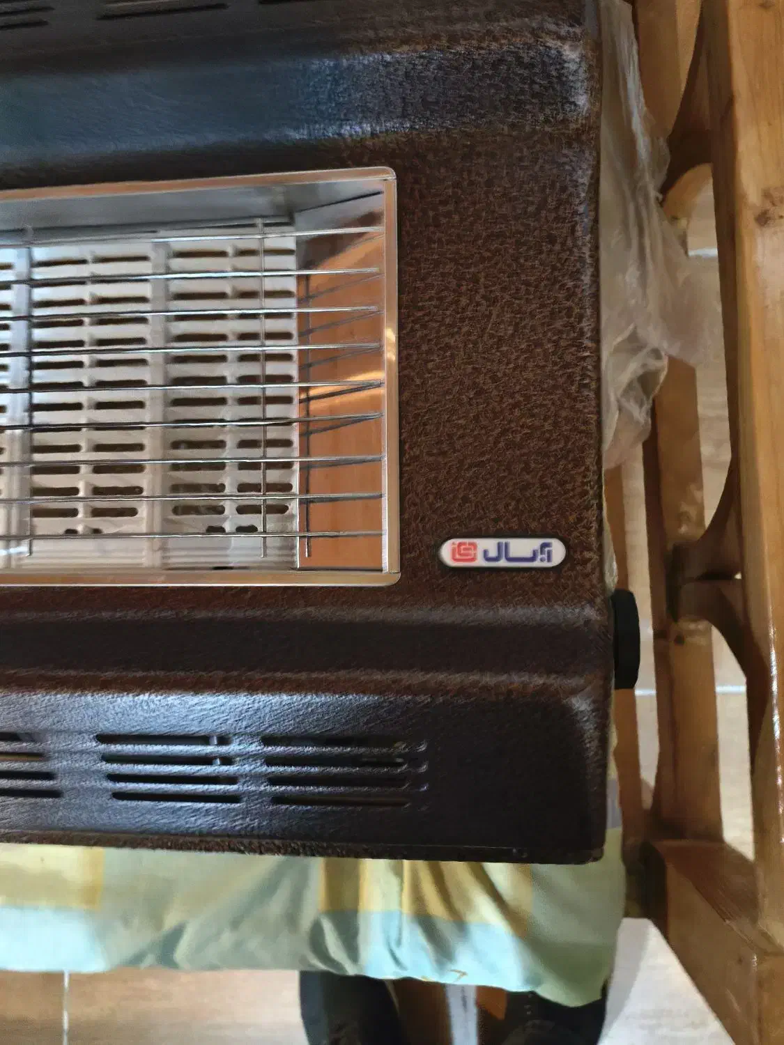 بخاری گازی آبسال دود کش دار در حد نو|بخاری، هیتر، شومینه|نوشهر, |دیوار