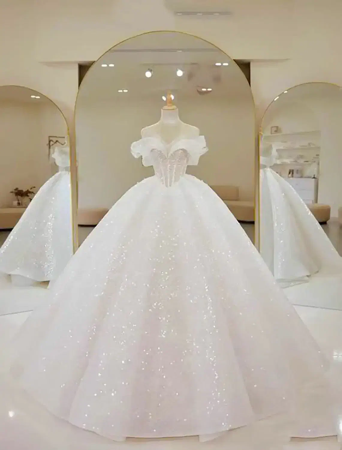 لباس عروسی و عقدی|لباس|جهرم, |دیوار