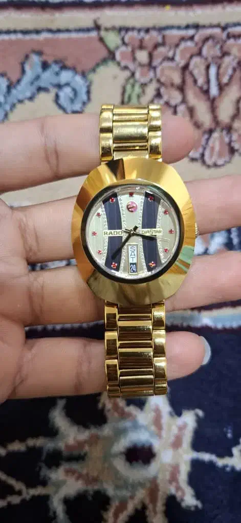 ساعت رادو|ساعت|قشم, |دیوار