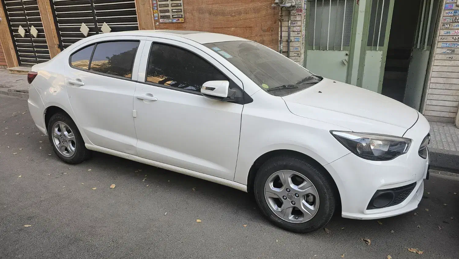 فروش خودرو شاهین سانروف دار و ESP|خودرو سواری و وانت|تهران, باغ خزانه|دیوار