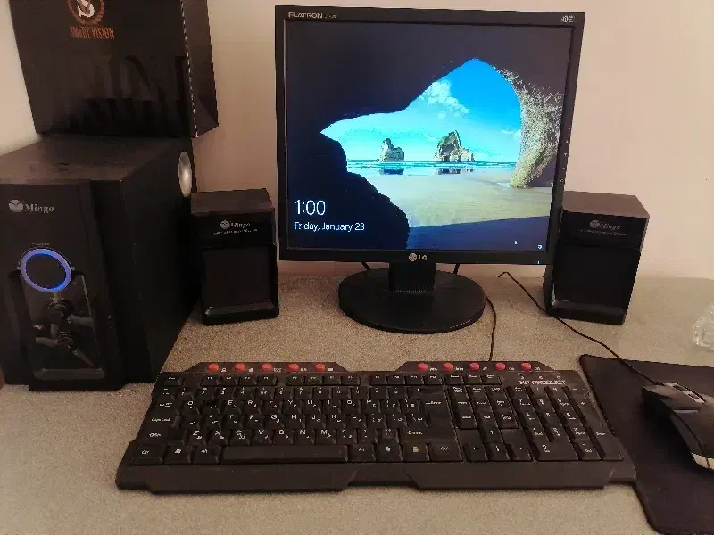 فروش کامپیوتر|رایانه رومیزی|نی‌ریز, |دیوار