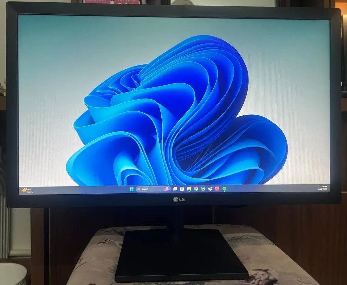 مانیتور ال جی مدل 22MK400H-B سایز 22 اینچ|قطعات و لوازم جانبی رایانه|تهران, باغ فیض|دیوار