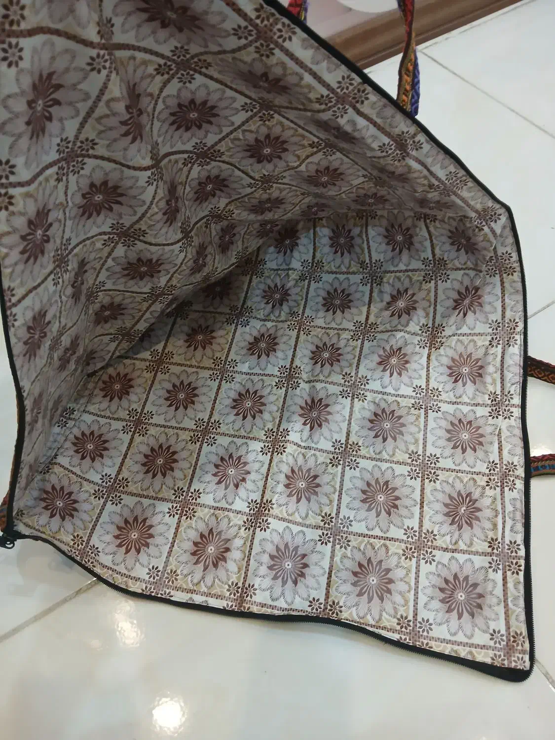 کیسه نان بزرگ سه لایه رویه جاجیم|ظروف نگهدارنده، پلاستیکی، یک‌بارمصرف|زنجان, |دیوار