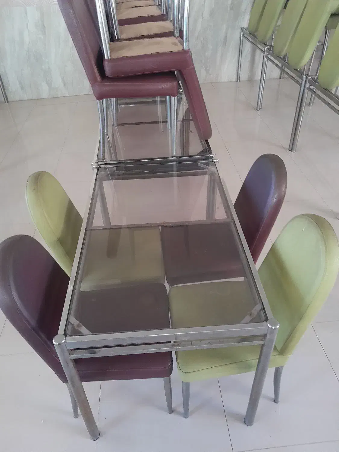 میز و صندلی رستورانی ، تخت چوبی|کافی‌شاپ و رستوران|نیشابور, دارایی|دیوار