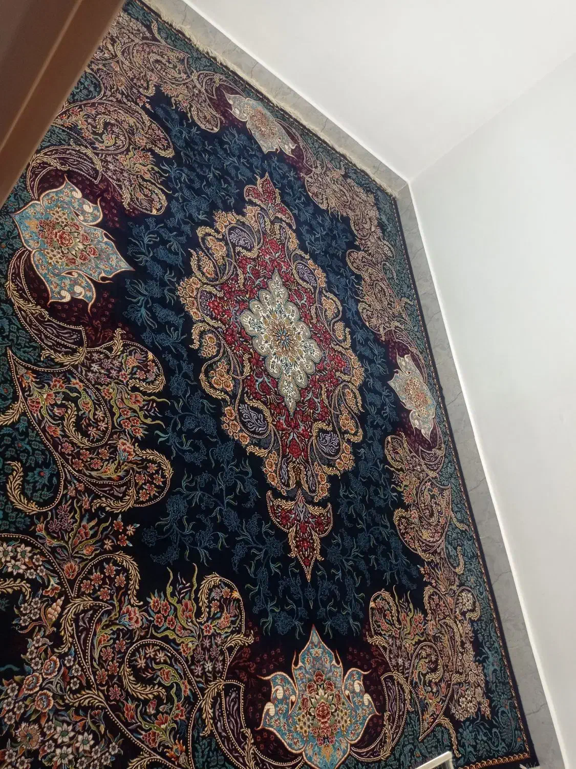 فرش درحدنو|فرش|خرمآباد, |دیوار