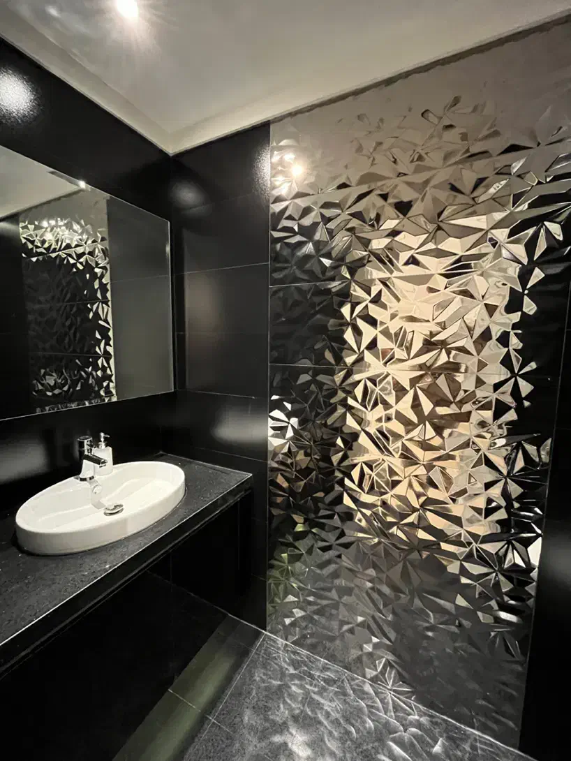 220متر/ تاپ لوکیشن بلوار/ برند سعادت آباد