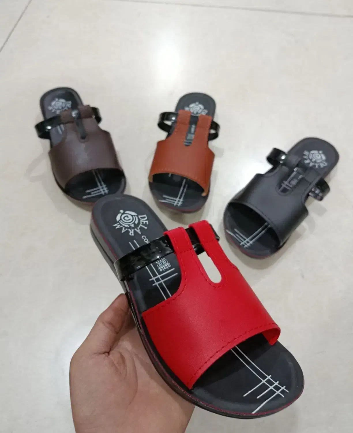 انواع دمپایی و صندل زنانه|کیف، کفش، کمربند|اهواز, گلستان|دیوار