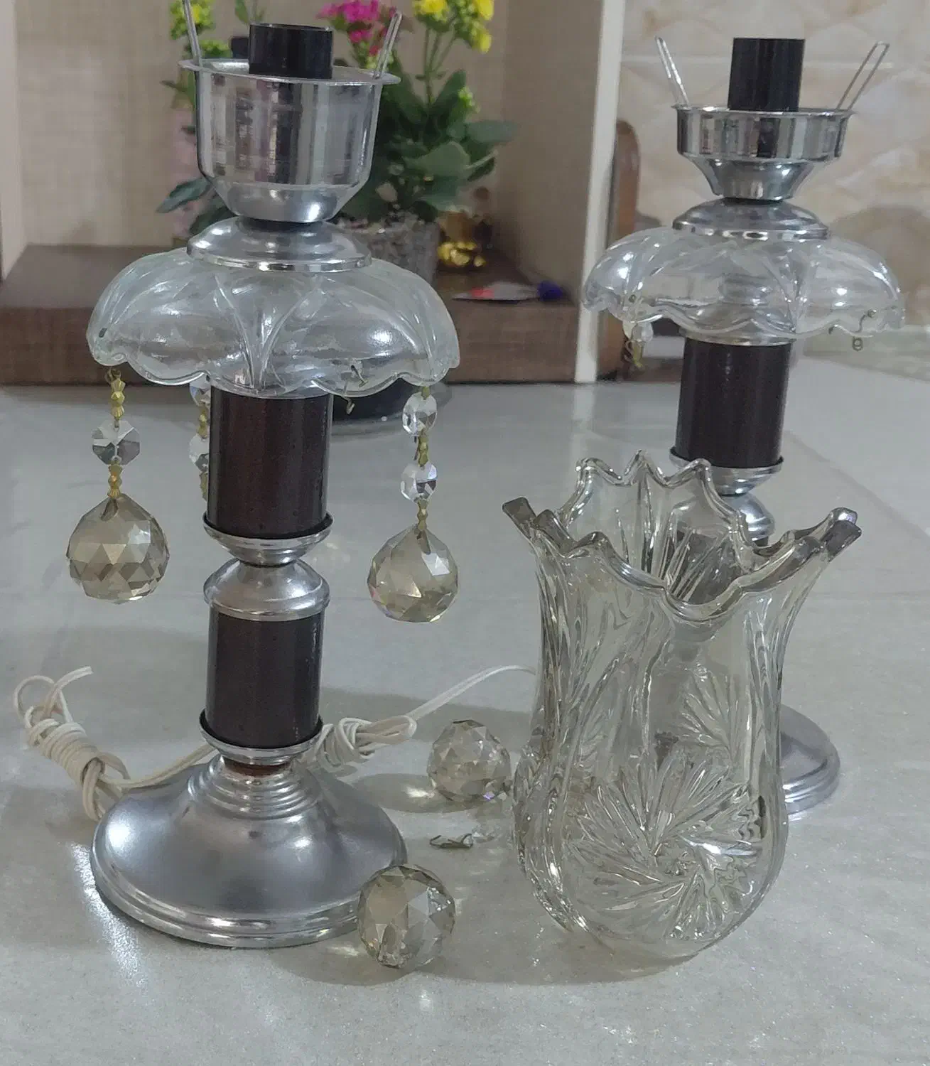 شمعدان|کلکسیون اشیاء عتیقه|کاشان, عربها|دیوار