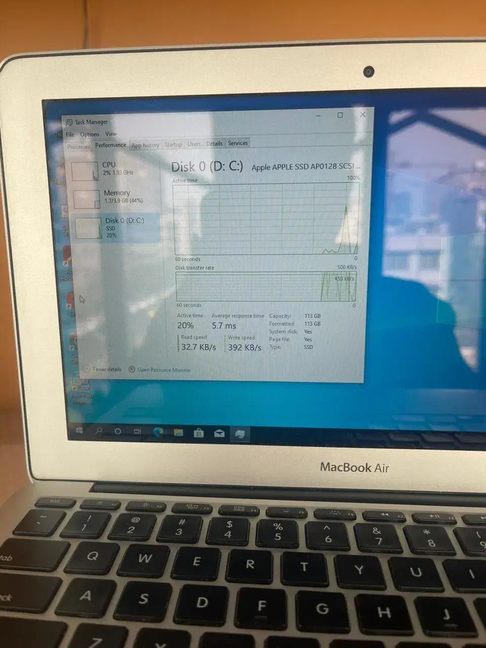 مک بوک ایر 2015 بسیار تمیز|رایانه همراه|تهران, فلسطین (میدان انقلاب)|دیوار