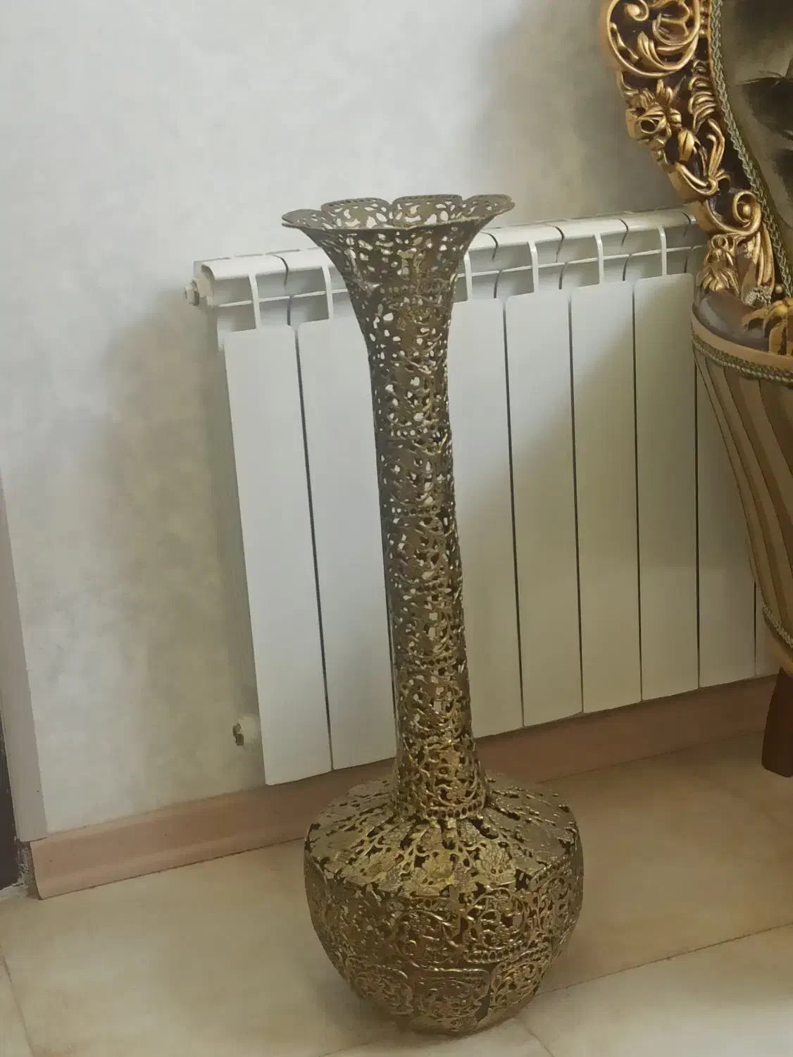 گلدان برنز|صنایع دستی و سایر لوازم تزئینی|خوی, |دیوار