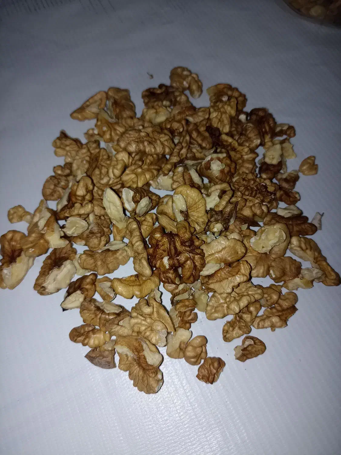 گردو|خوردنی و آشامیدنی|فیروزآباد (لرستان), |دیوار