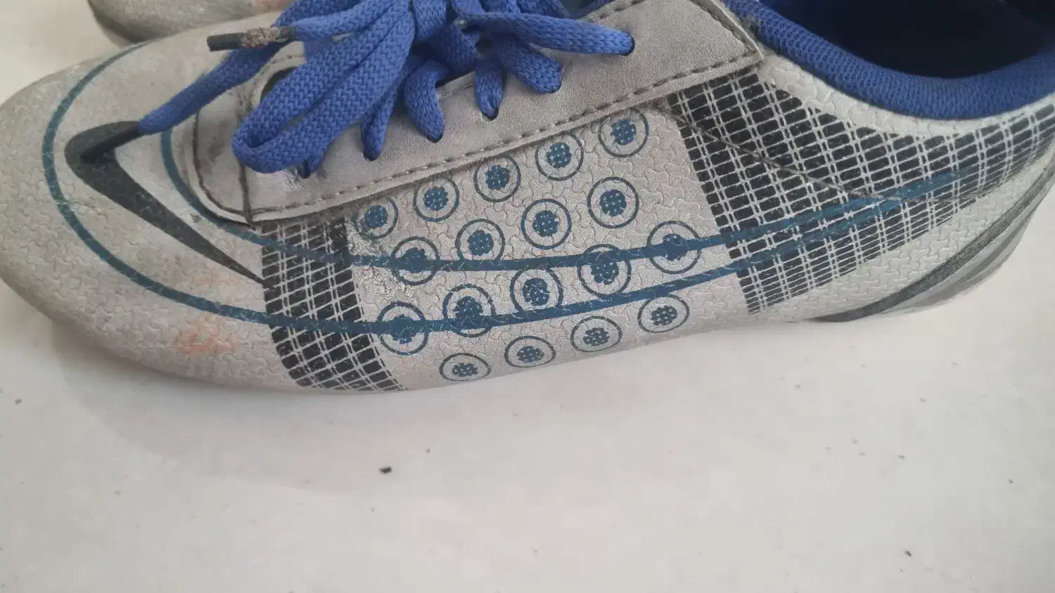 کفش فوتبال|تجهیزات ورزشی|مشهد, یاس|دیوار