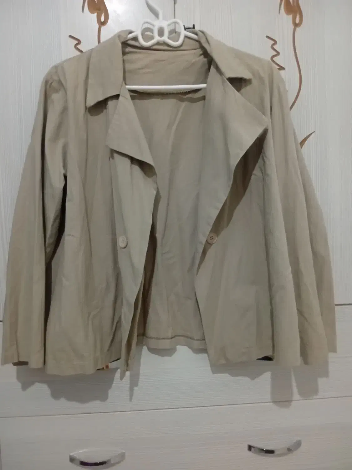 مانتو۱۰۰تومن|لباس|رشت, رودباری|دیوار