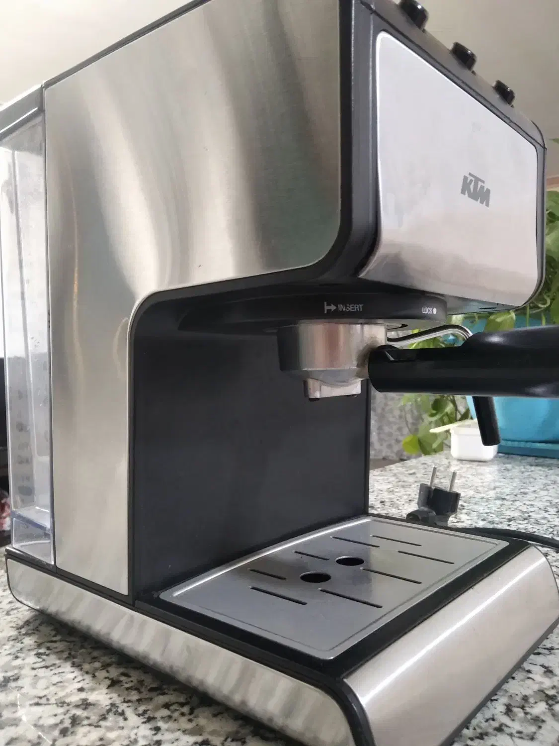 قهوه ساز کیتی ام درحد نو|سماور، چایساز، قهوهساز|آشخانه, |دیوار