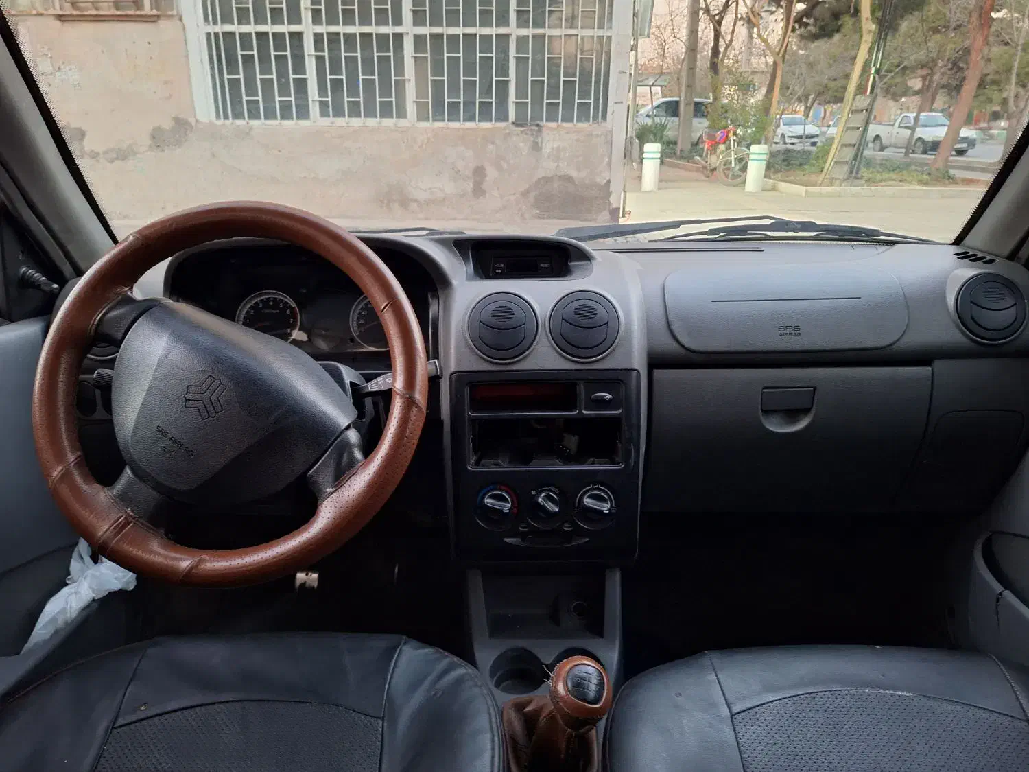 پراید۱۳۱|خودرو سواری و وانت|مشهد, رضاییه|دیوار