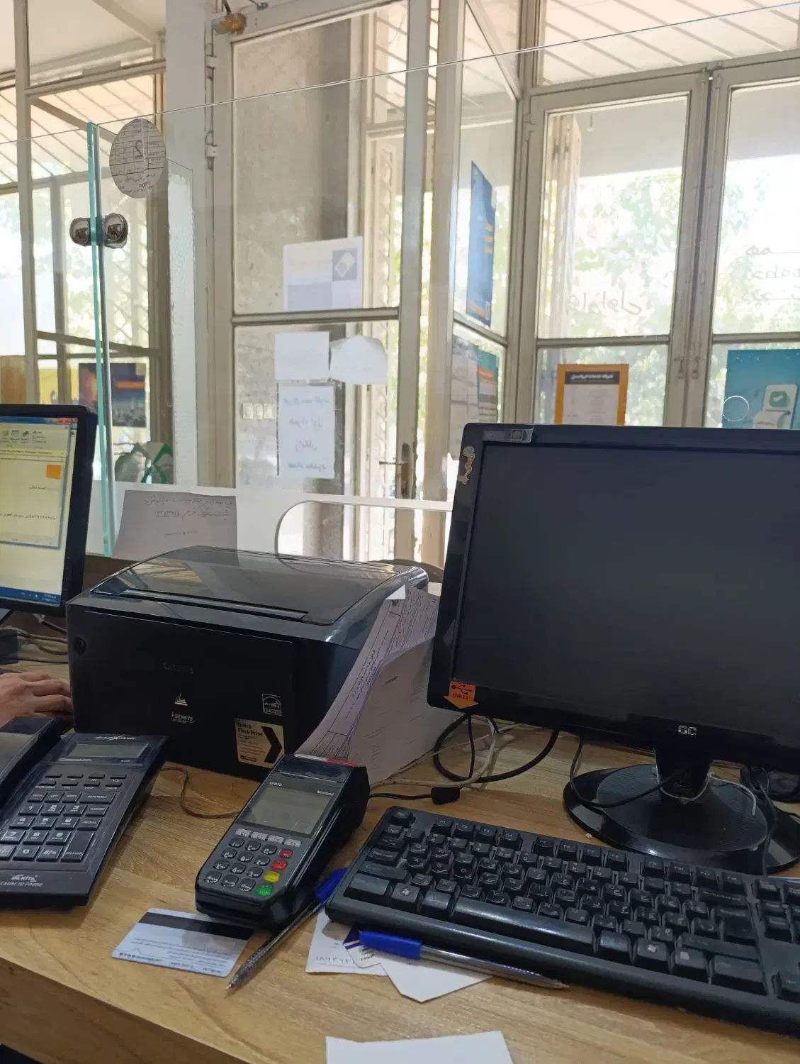 استخدام کارمند خانم در دفترپیشخوان دولت|استخدام اداری و مدیریت|اصفهان, طاحونه|دیوار