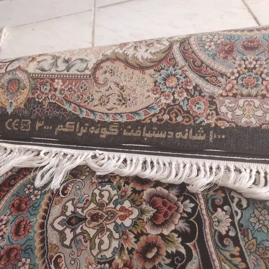 یک جفت فرش(دو عدد)|فرش|بروجن, |دیوار