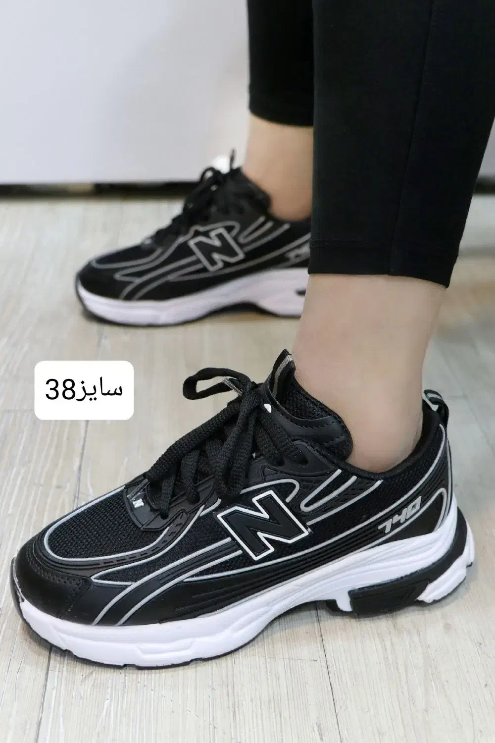 کتونی دخترانه زیر قیمت فاکتور 390تومن|کیف، کفش، کمربند|دزفول, |دیوار