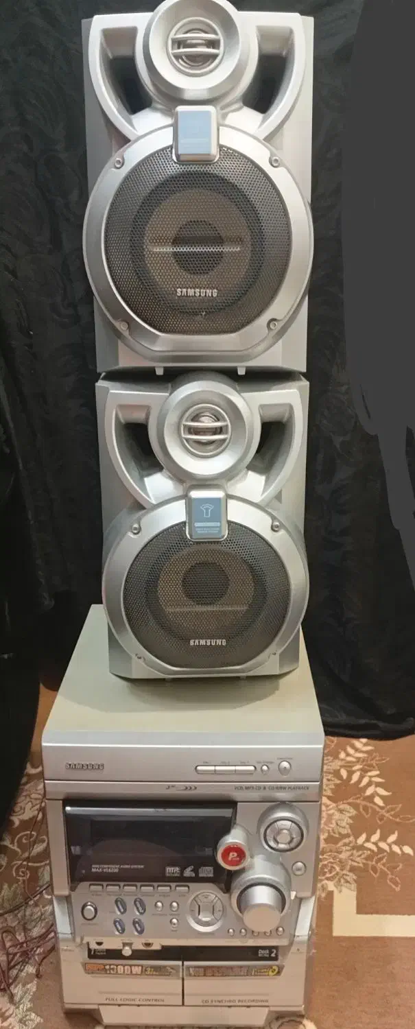 ضبط|صوتی و تصویری|قم, آذر (نکویی)|دیوار