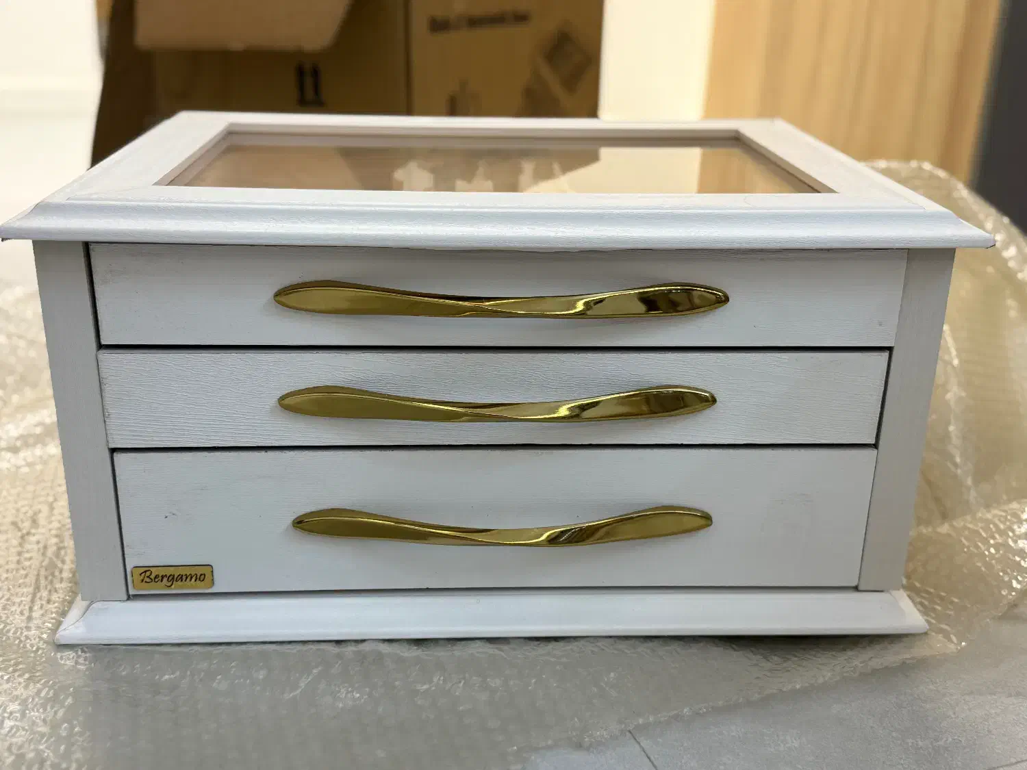 کنسول قاشق چنگال چوبی بدون پایه|بوفه، ویترین، کنسول|اصفهان, قلعه طبره|دیوار