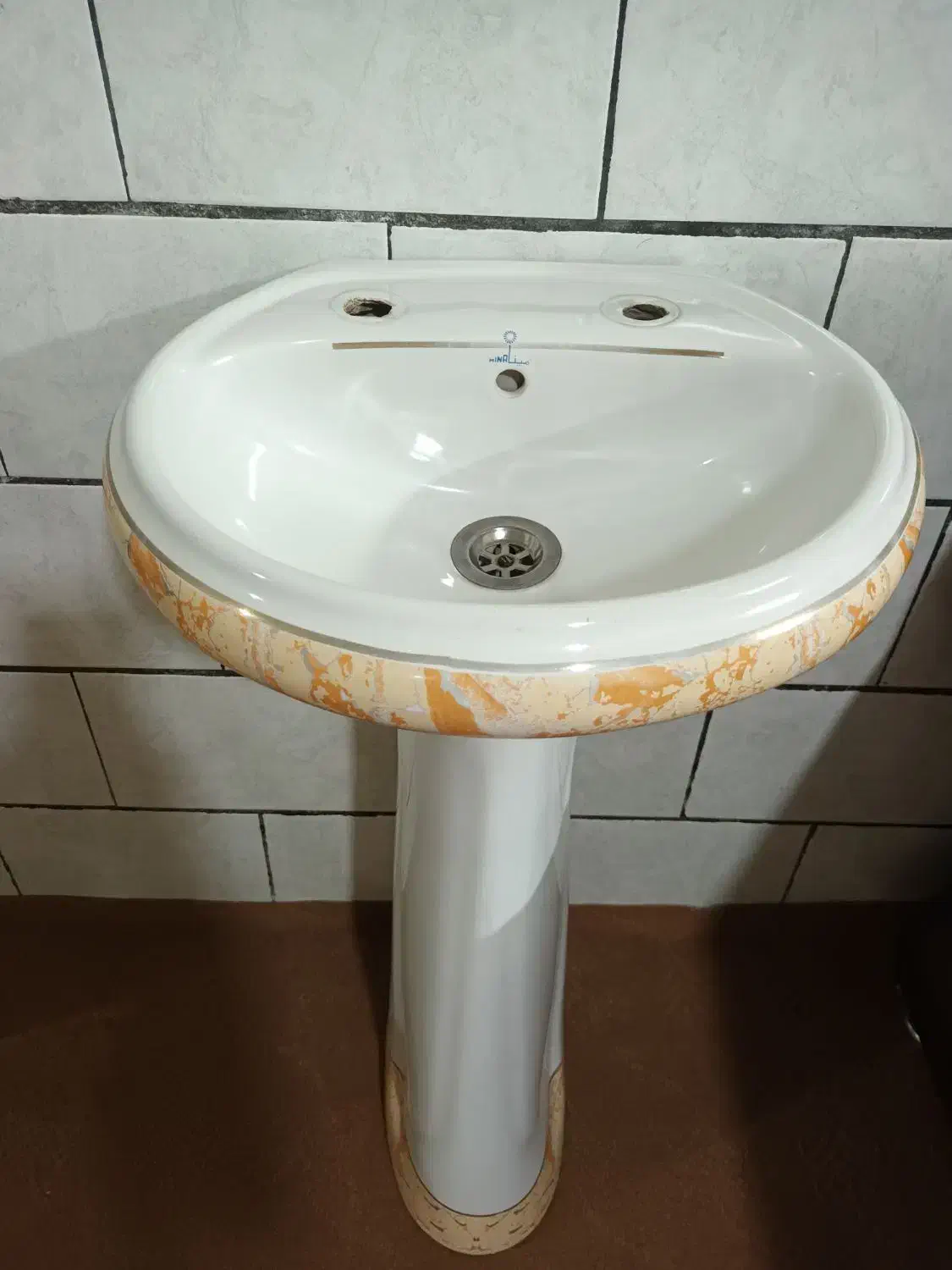 روشویی|لوازم سرویس بهداشتی|اراک, |دیوار