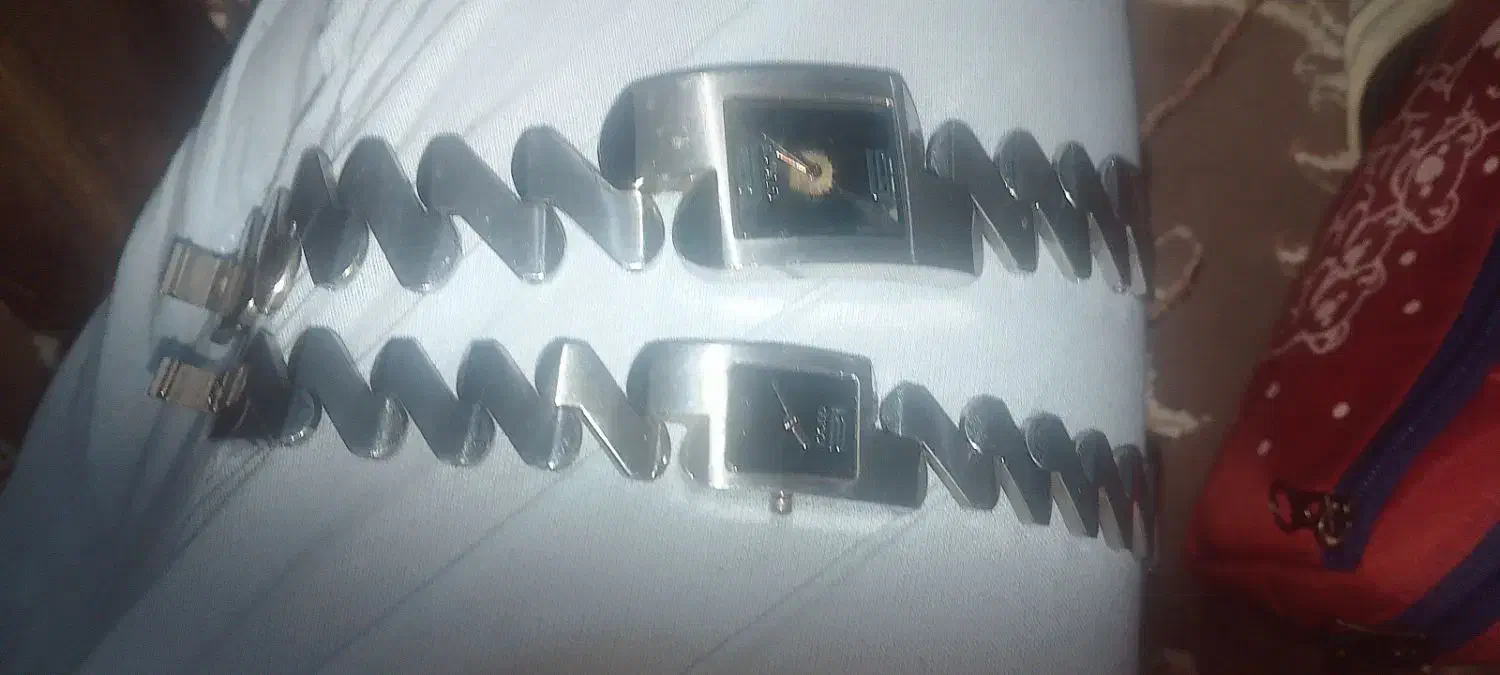 لنز دوربین|دوربین عکاسی و فیلم‌برداری|قدس, شهر‌قدس|دیوار