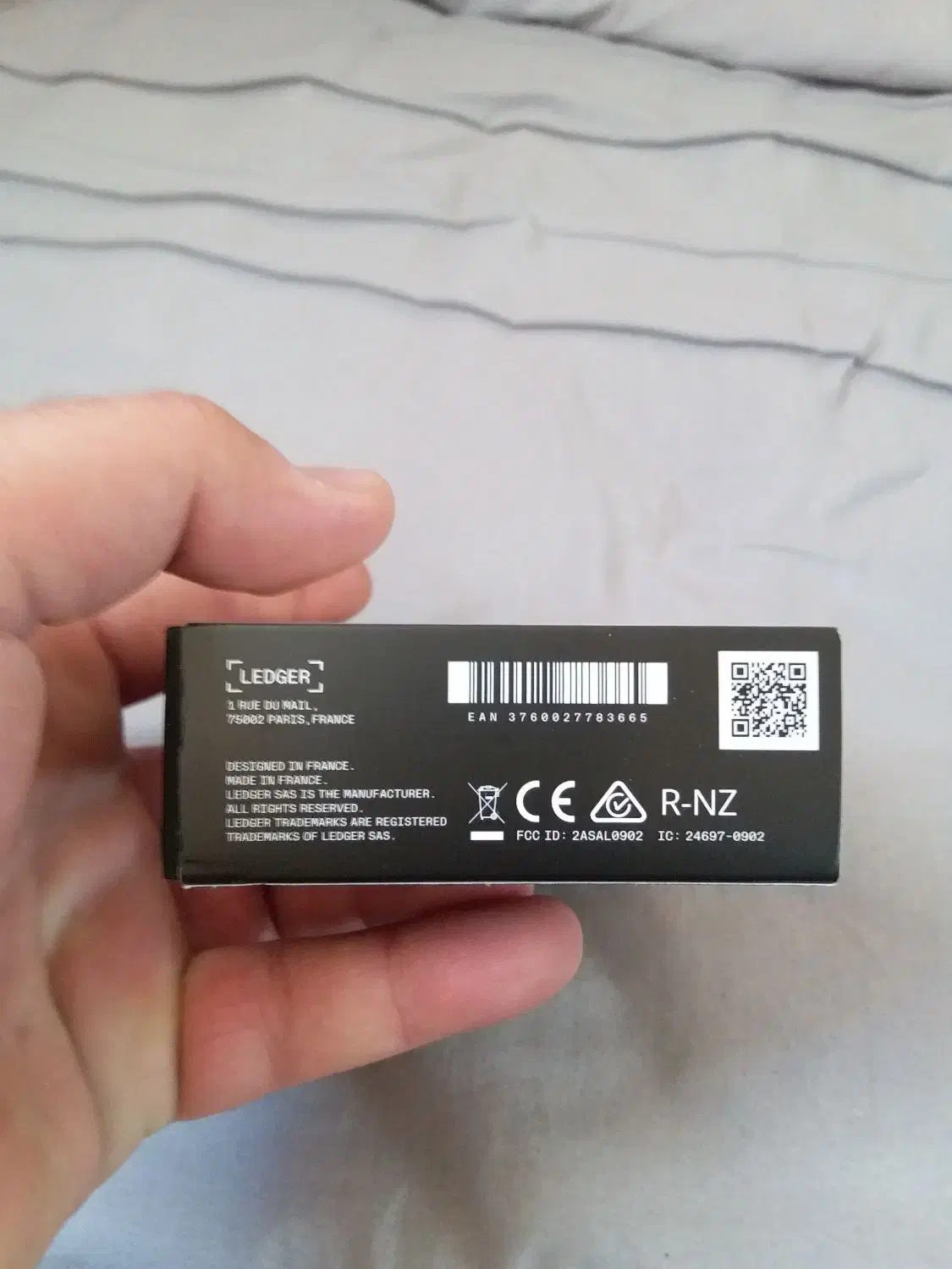 کیف پول سخت افزاری لجر مدل Nano S Plus|قطعات و لوازم جانبی رایانه|تهران, دروازه شمیران|دیوار