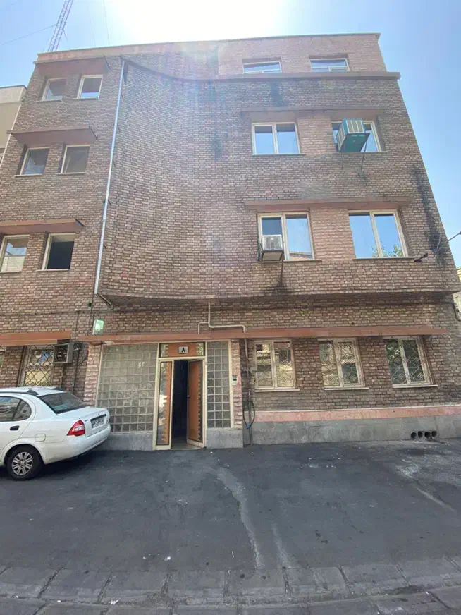 مستغلات واگذاری خوابگاه پسرانه|اجارهٔ کوتاهمدت آپارتمان و سوئیت|تهران, نجات اللهی|دیوار