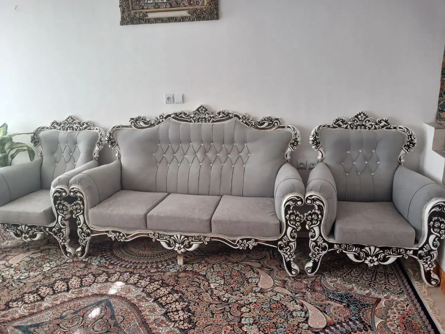 مبل سلطنتی|مبلمان خانگی و میز عسلی|کشکوئیه, |دیوار