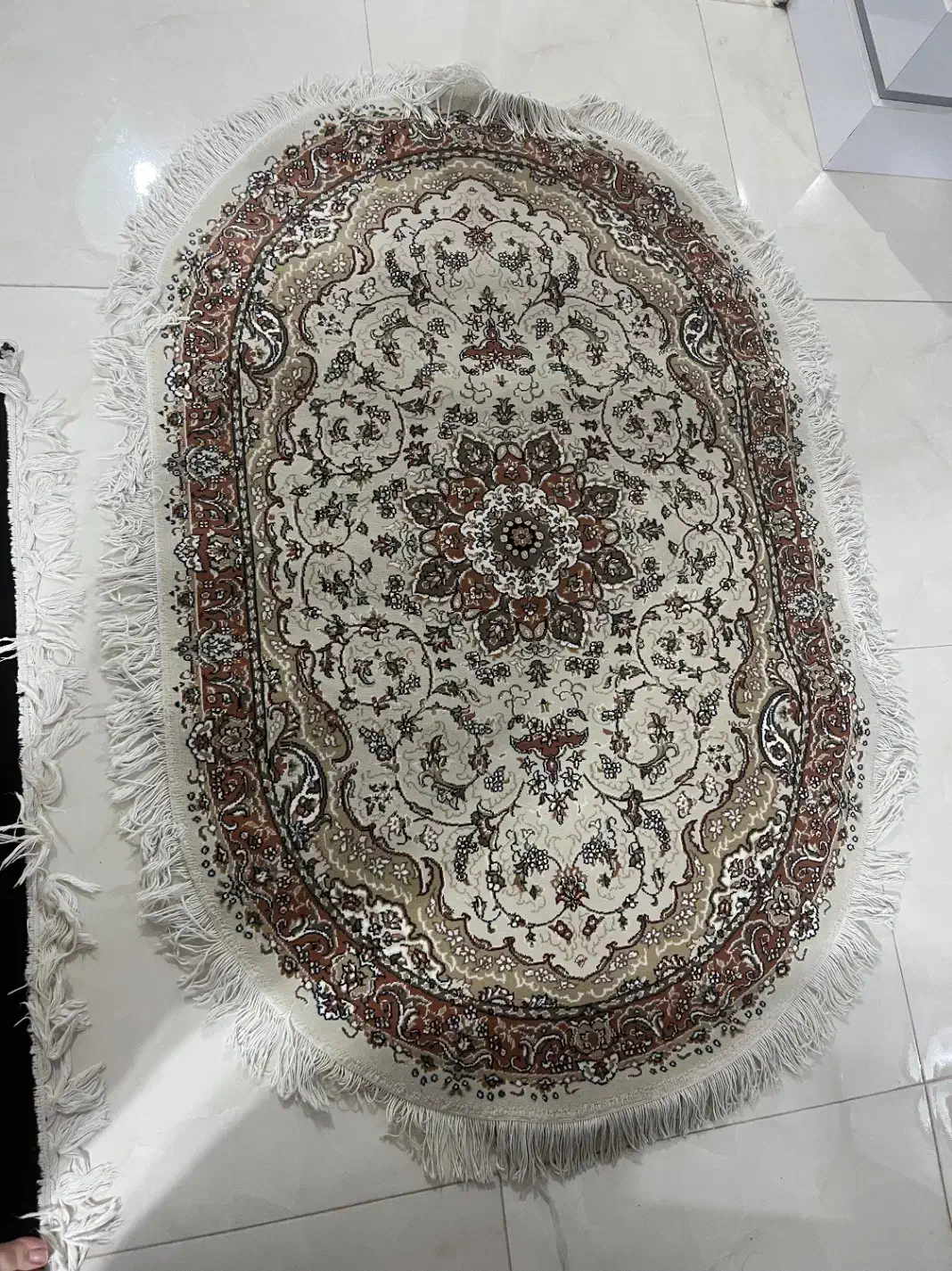 قالیچه بیضی دو متری|فرش|رشت, اسماعیل آباد|دیوار