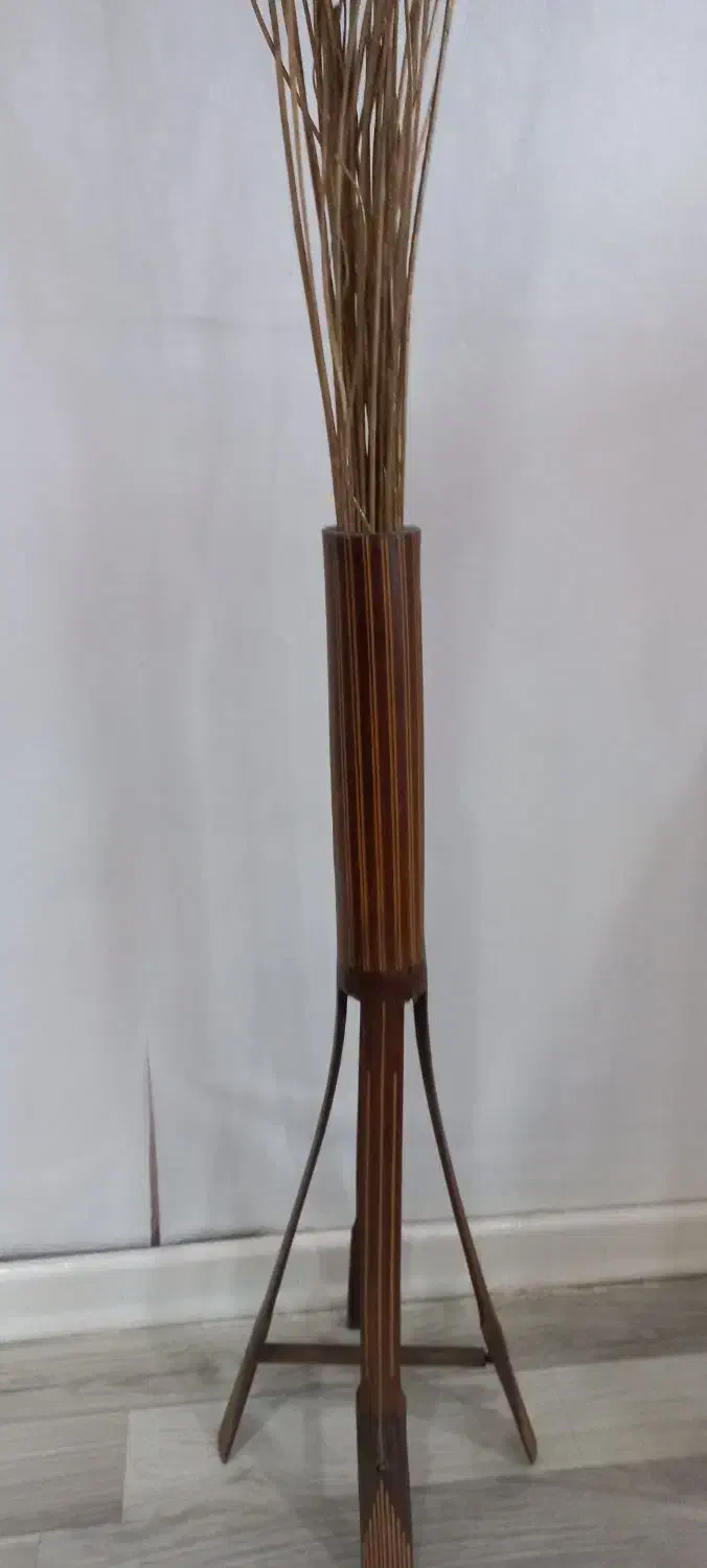 گلدان چوبی بهمراه گل خشک|گل مصنوعی|گنبد کاووس, |دیوار