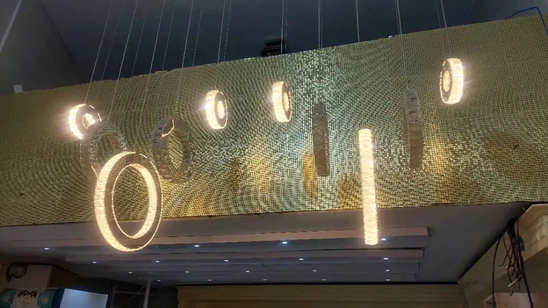 لوستر توپی نونوبا دکره کافه و دستگاه قهوه ساز|لوستر و چراغ آویز|شیراز, سجادیه|دیوار