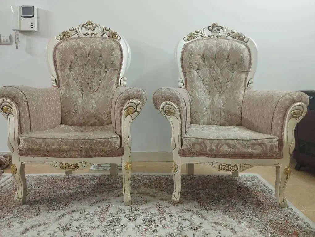 مبل استیل 9 نفره درحدنو همراه با عسلی کامل|مبلمان خانگی و میز عسلی|تهران, خزانه|دیوار