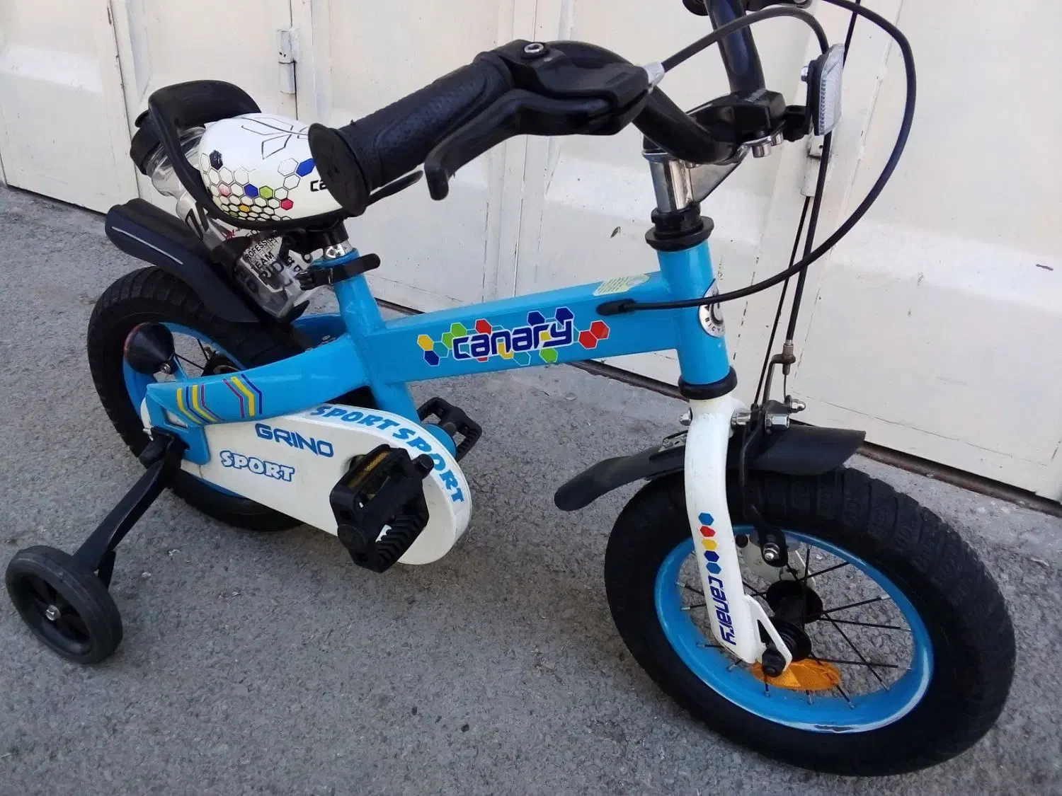 دوچرخه سایز۱۲ بچه گانه قناری ژاپن درحد صفر واقعی|دوچرخه، اسکیت، اسکوتر|اصفهان, خانه اصفهان|دیوار