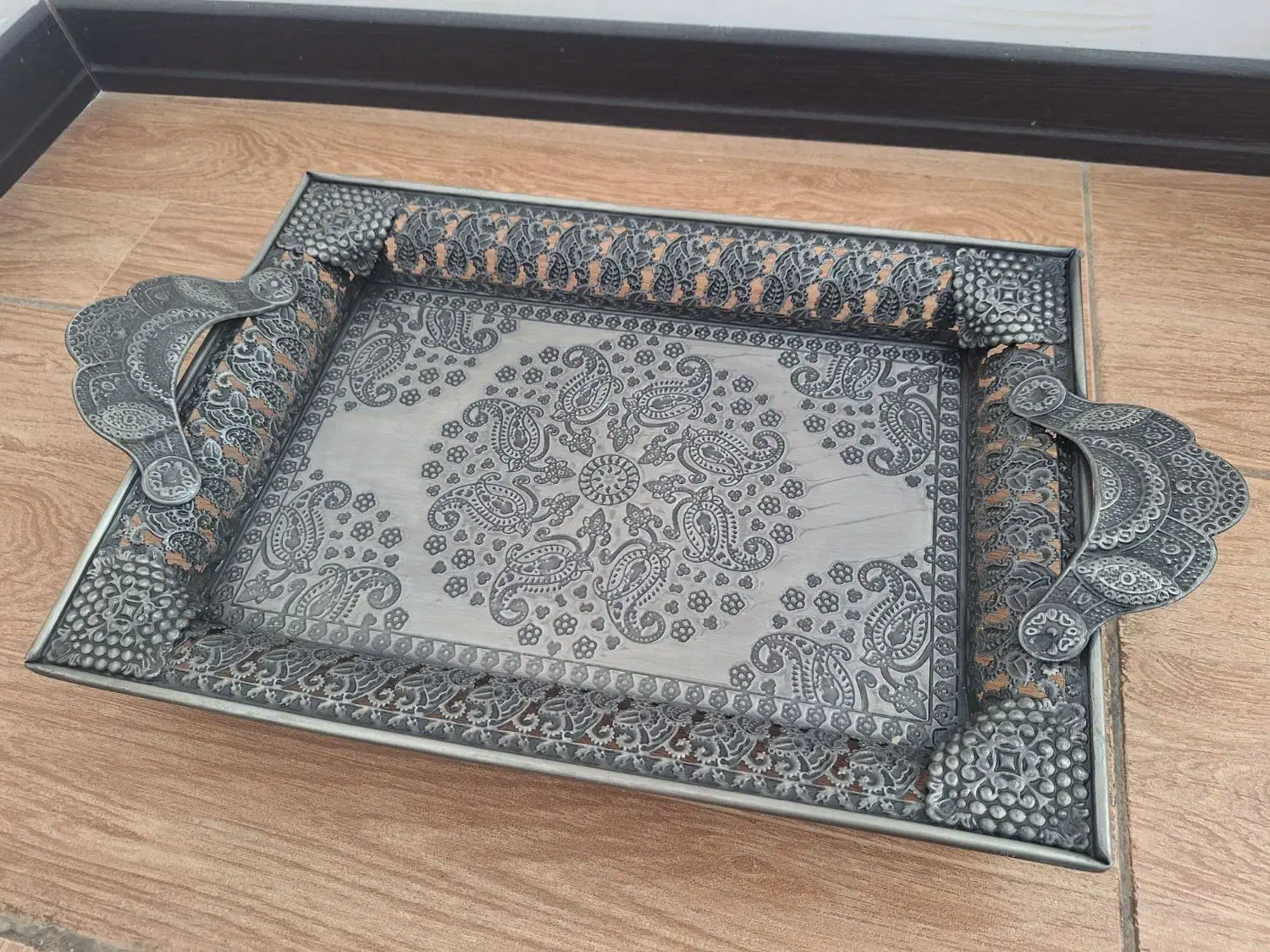 ست سینی ، سطل زباله و جا دستمالی|صنایع دستی و سایر لوازم تزئینی|گنبد کاووس, |دیوار