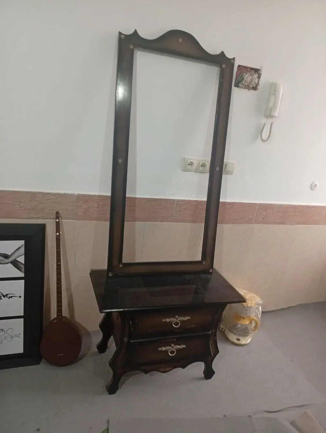 میز و قاب آیینه|آینه|سبزوار, شرق کال شمالی|دیوار