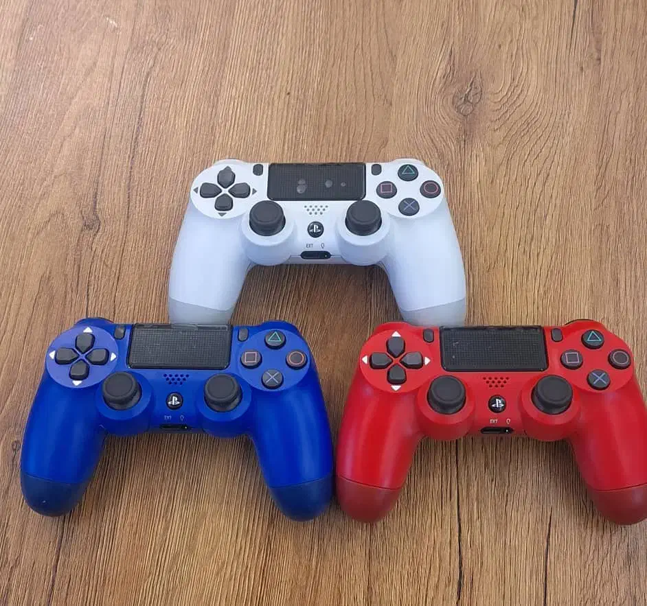 دستگاه پلی ۵ و ۴ و ۳|کنسول، بازی ویدئویی و آنلاین|شیراز, سینما سعدی|دیوار